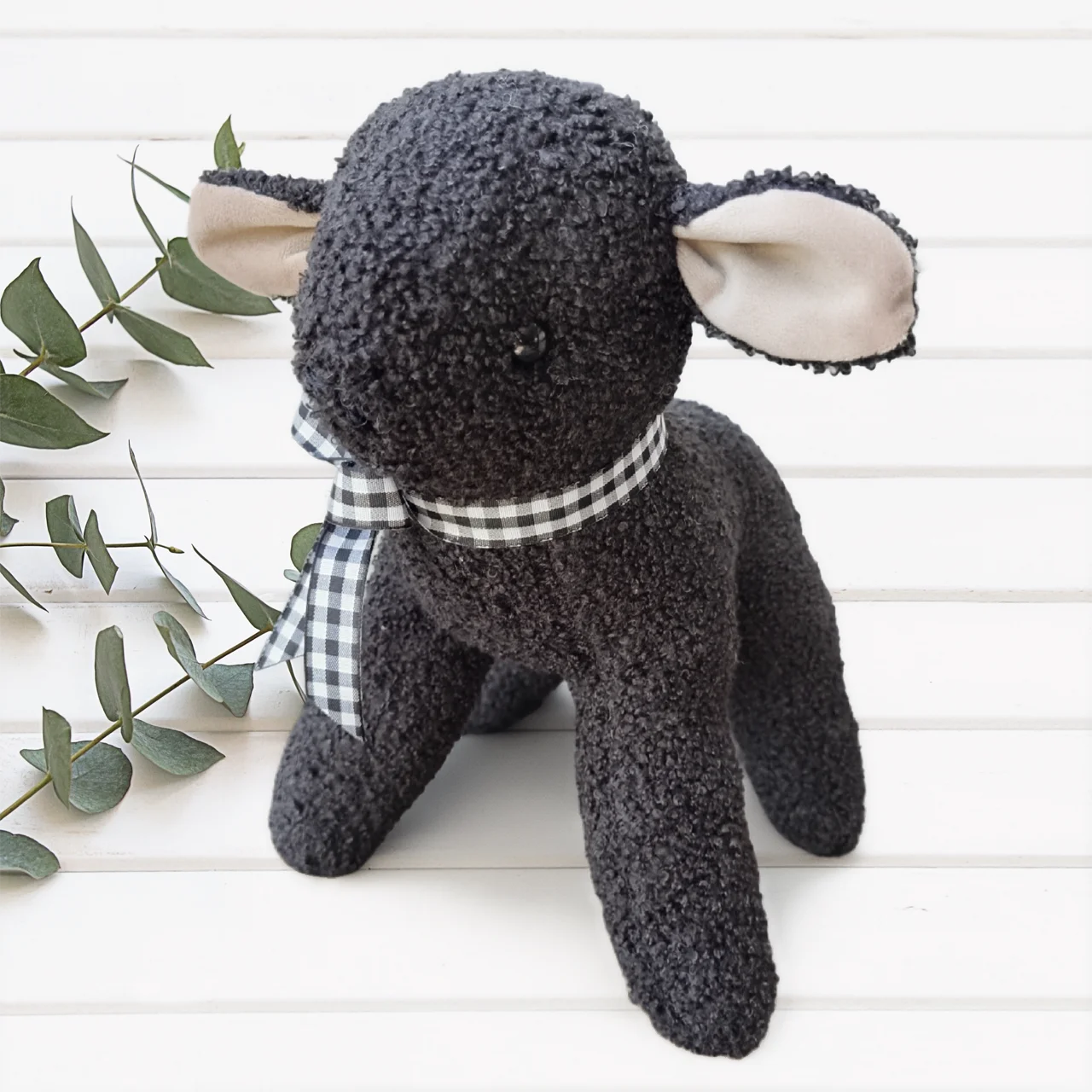 Saltveld Studio Black Lamb2